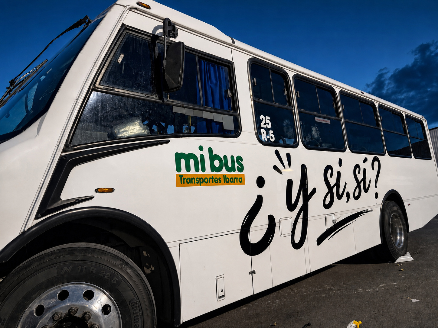 Rotulación de autobús realizado por Publi City